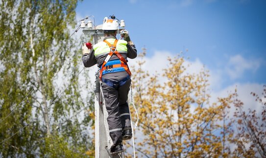 Siūlomos lankstesnės elektros įvedimo sąlygos kilstelėtų Lietuvą „Doing Business“ reitinge