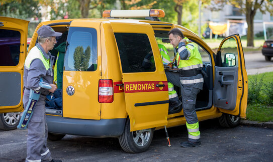 Švelnėjant karantinui, ESO vykdys įprastus skirstymo tinklų priežiūros darbus